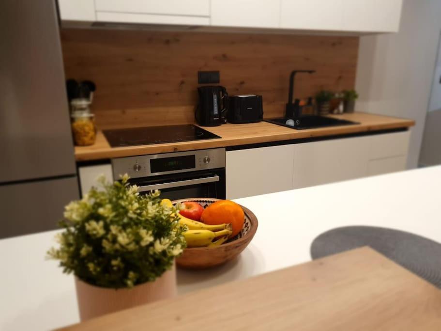 Pleasantstay City Appartement เทสซาโลนิกิ ภายนอก รูปภาพ